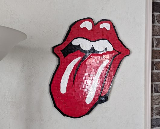 31206 Rolling Stones